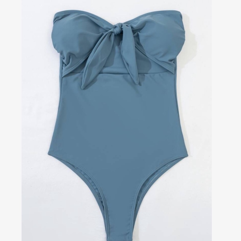 Shein Cut-Out Knot Front Bandeau One Piece Swimsuit size M
